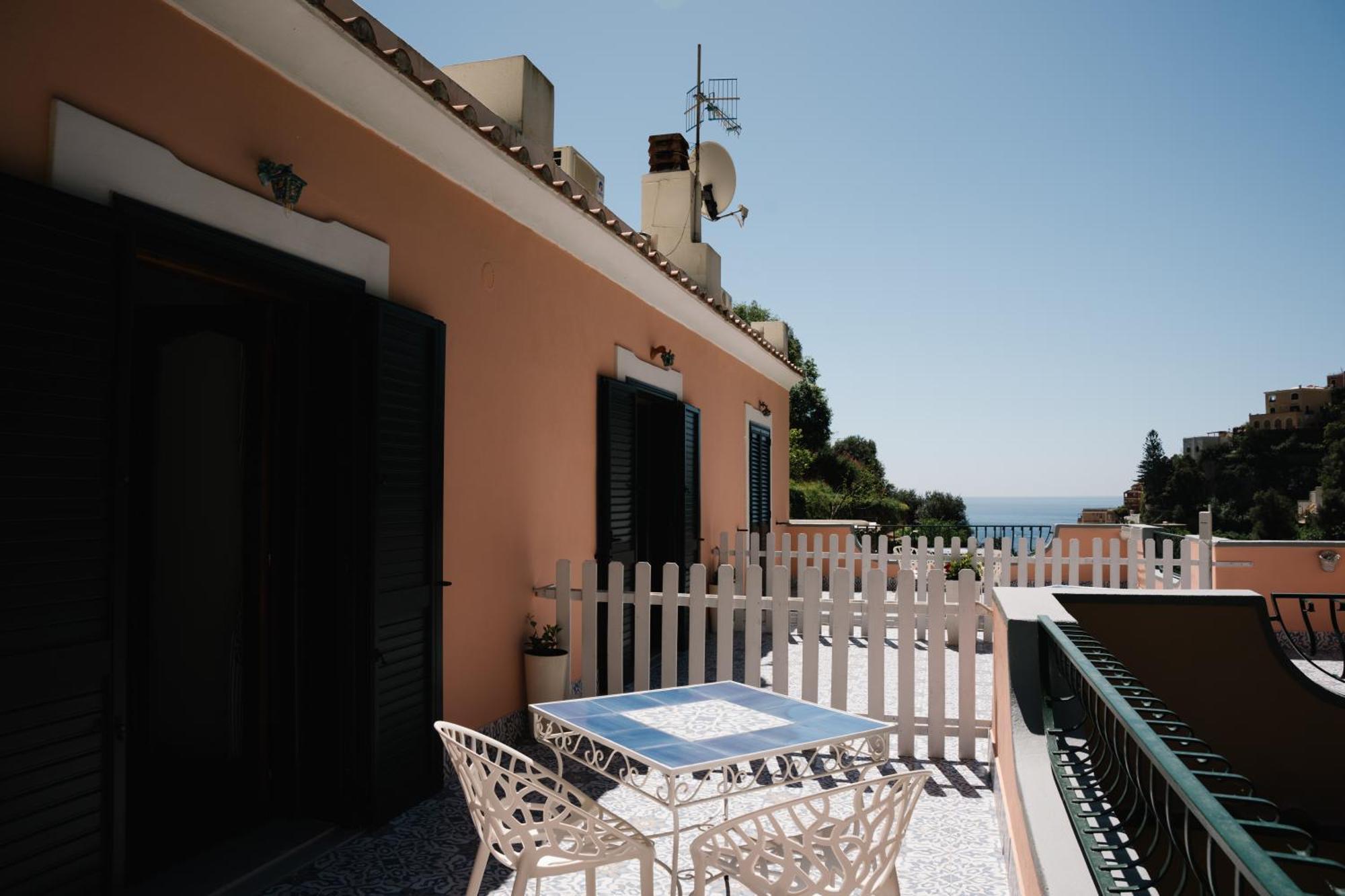 Dormidame Bed & Breakfast Positano Exterior foto